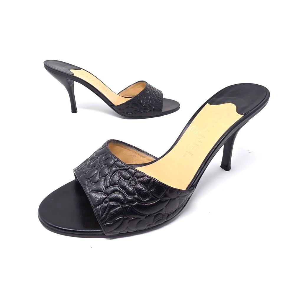 Chanel Vintage Camellia Flower Leather Mules Black Open Toe Heels CC Logo 38.5 8